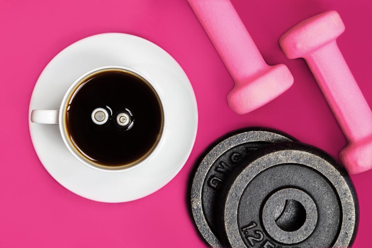 カフェインは筋トレの味方か？筋力と持久力への効果を科学的に検証【筋トレ・サプリメント最新 栄養学 論文情報】