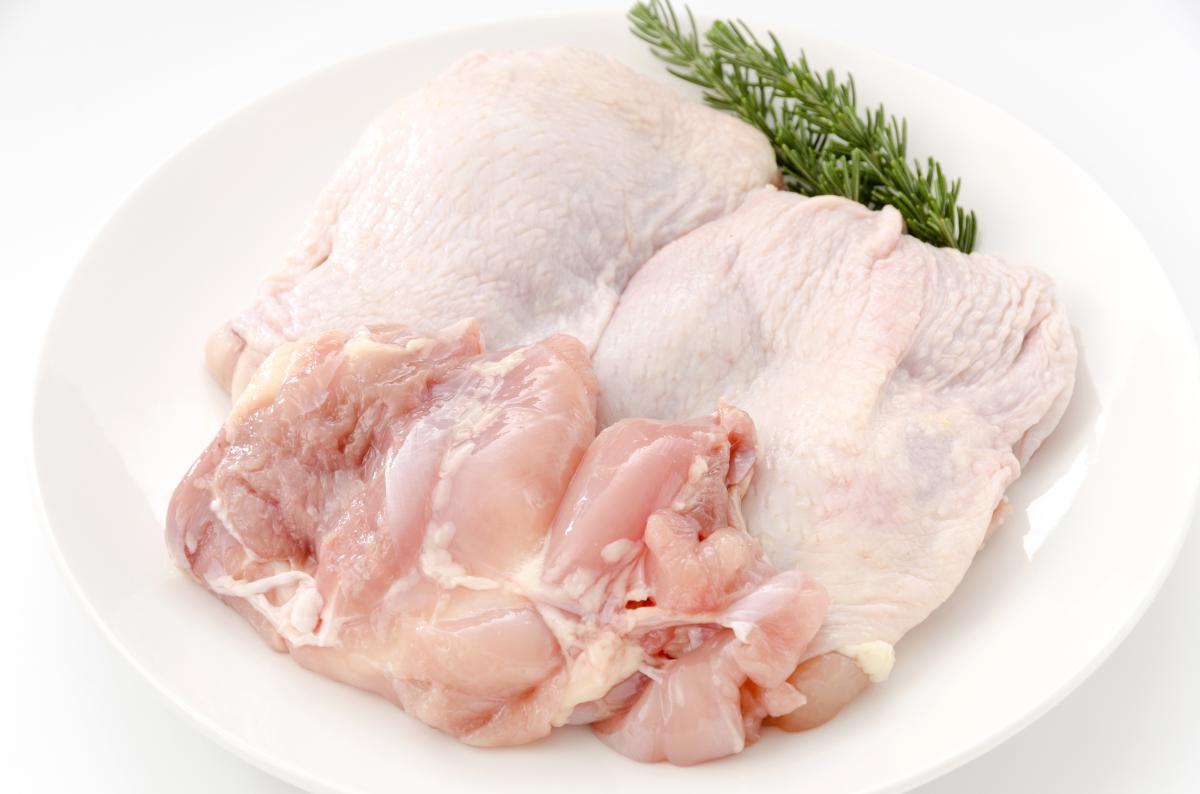 【鶏の皮を剥ぐとどうなる？】栄養コンシェルジュが伝授するダイエットに使える鶏肉の情報 vol.1
